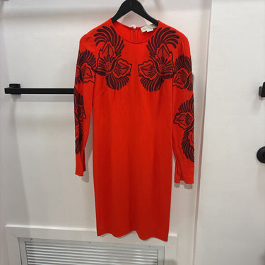 embroidered/boatneck