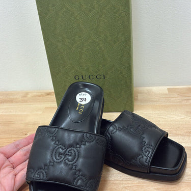 Gucci square toe slides SIZE 34 W/BOX