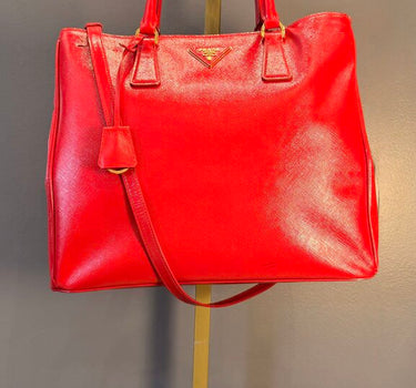 Prada Large Galleria Vernis