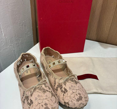Valentino Rockstud Lace Ballet Flats Size 39