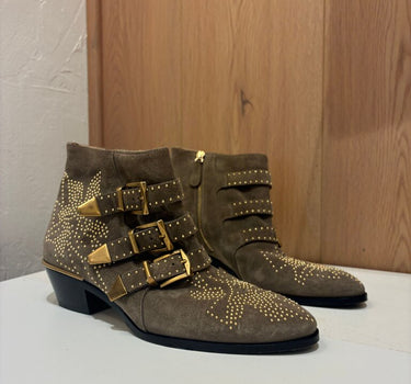 Chloe Susanna Studded Suede Boots Size 39
