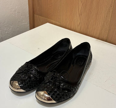 Alexander McQueen Black Patent Leather Flats Size 36.5