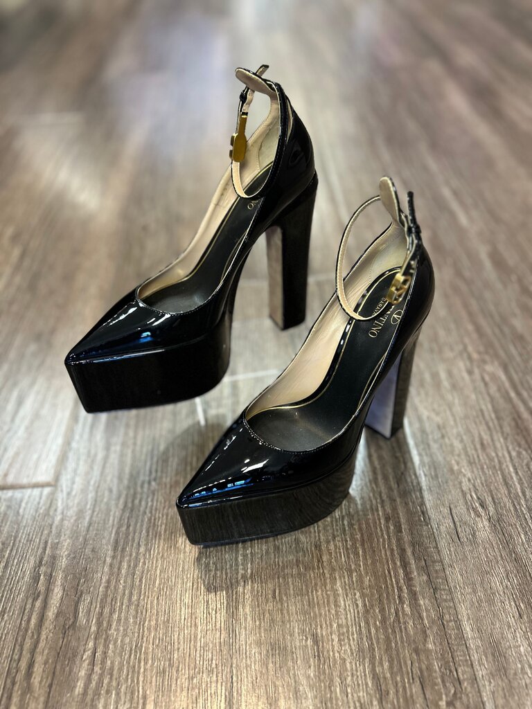 Valentino Tango Black Patent Leather High Heels Size 37.5