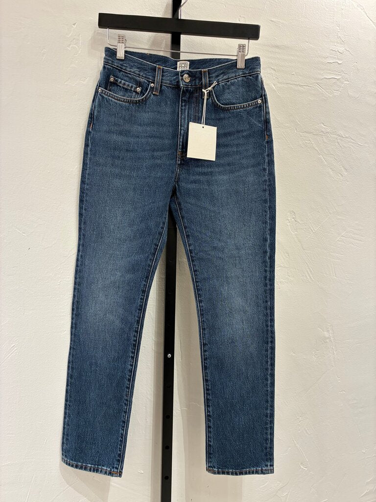 Toteme NWT Slim Straight Jeans in Dark Vintage Wash Size 24