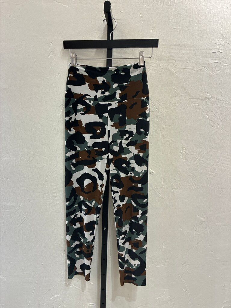 Norma Kamali Camouflage Leggings- M