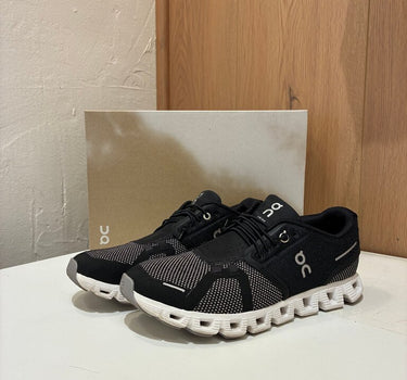 On Cloud CLOUD 5 Combo Sneakers Size 7.5