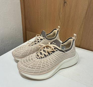 APL TechLoom Zipline Sneakers Size 8