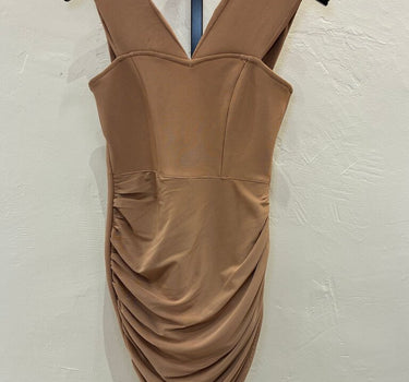 Elliatt Ruched Bodycon Nude Dress sz M