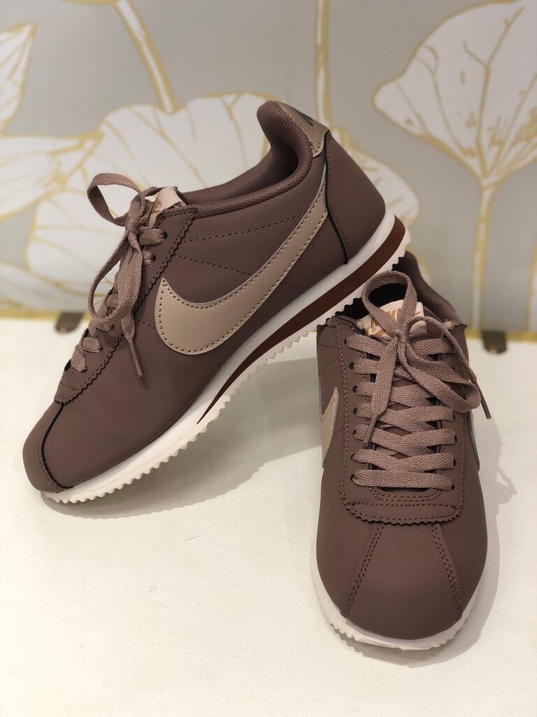 Nike Mauve Cortez Sneakers size 6.5