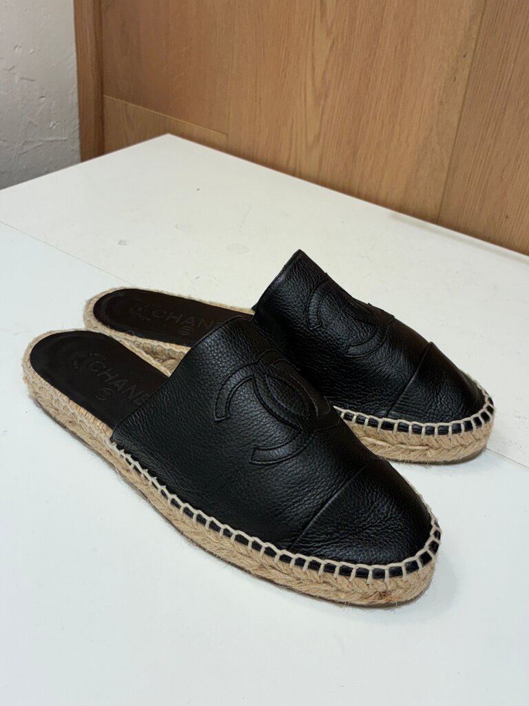 Chanel Black Espadrille Slide Sandals sz 37