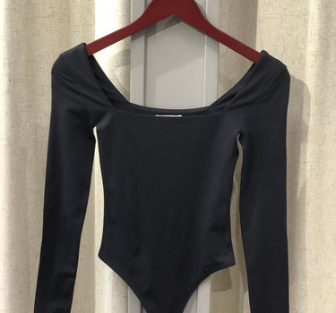 Aritzia Contour Long Sleeve Bodysuit size XS