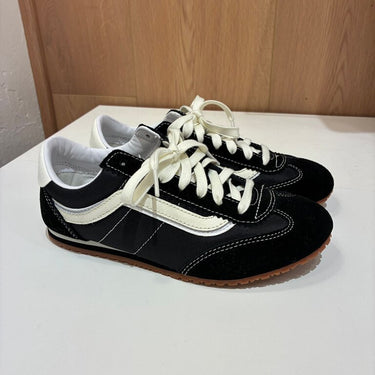Vans Black and White Serio Sneakers Size 6