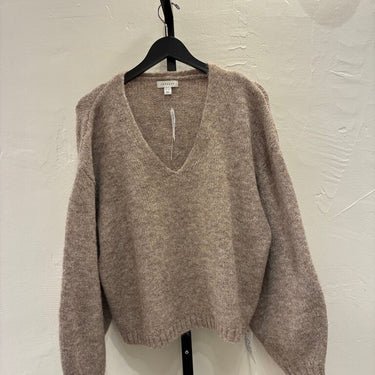 Topshop NWT Knit V Neck Sweater