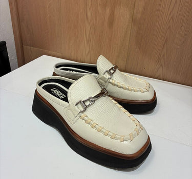 Labucq Platform Mules