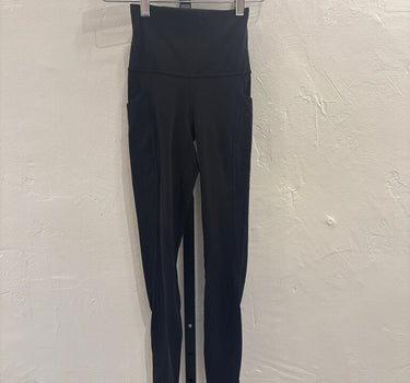Lululemon Black High-Rise Leggings with Pockets