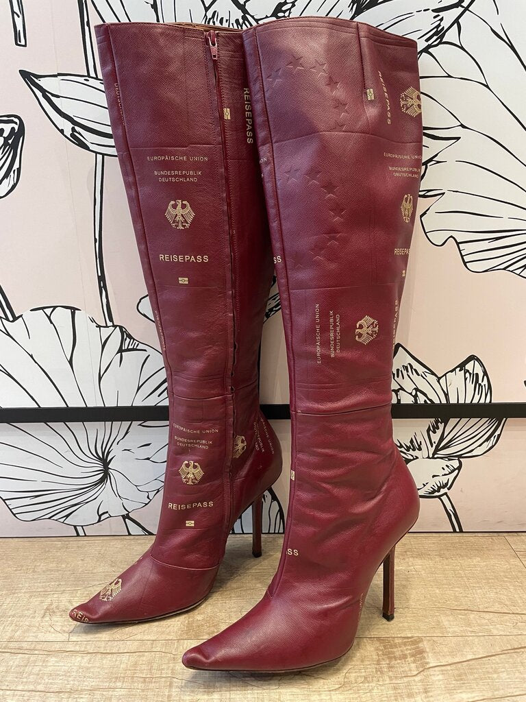 Vetements Luxury Burgundy Knee-High Stiletto Boots Sz 39