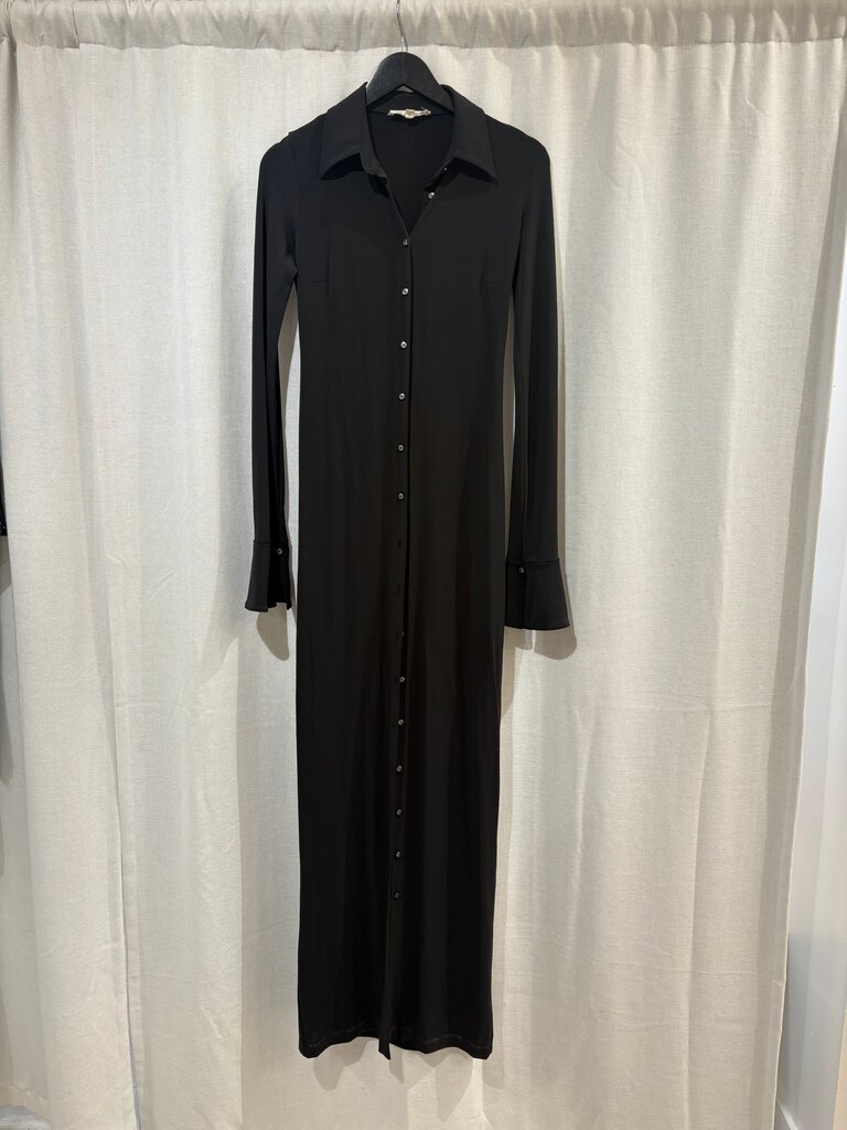 Eterne Long Sleeve Black Dress