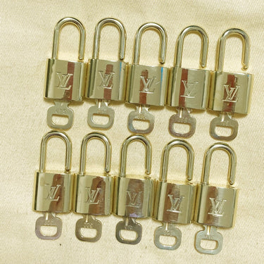 Louis Vuitton Cadenas Bag Charm Gold-plated