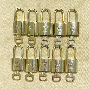 Louis Vuitton Cadenas Bag Charm Gold-plated