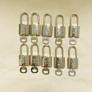 Louis Vuitton Cadenas Bag Charm Gold-plated