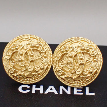 Chanel Vintage Round CC Clip-On Earrings Metal