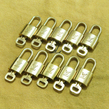 Louis Vuitton Cadenas Bag Charm Gold-plated