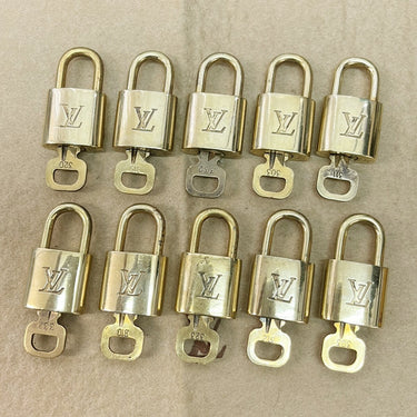 Louis Vuitton Cadenas Bag Charm Gold-plated