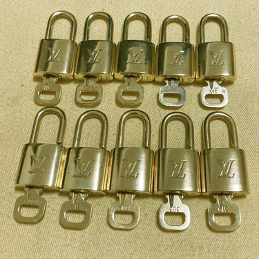 Louis Vuitton Cadenas Bag Charm Gold-plated