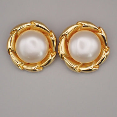 Chanel Vintage Round Clip-On Earrings Metal with Faux Pearl