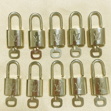 Louis Vuitton Cadenas Bag Charm Gold-plated
