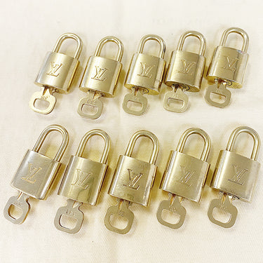Louis Vuitton Cadenas Bag Charm Gold-plated