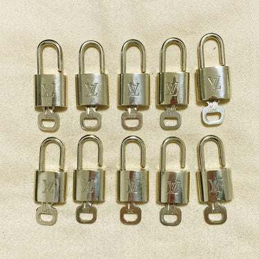 Louis Vuitton Cadenas Bag Charm Gold-plated