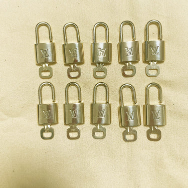 Louis Vuitton Cadenas Bag Charm Gold-plated