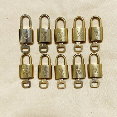 Louis Vuitton Cadenas Bag Charm Gold-plated