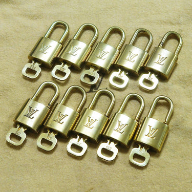 Louis Vuitton Cadenas Bag Charm Gold-plated