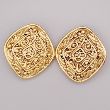 Chanel Vintage CC Diamond Shape Clips-On Earrings Gold-Plated